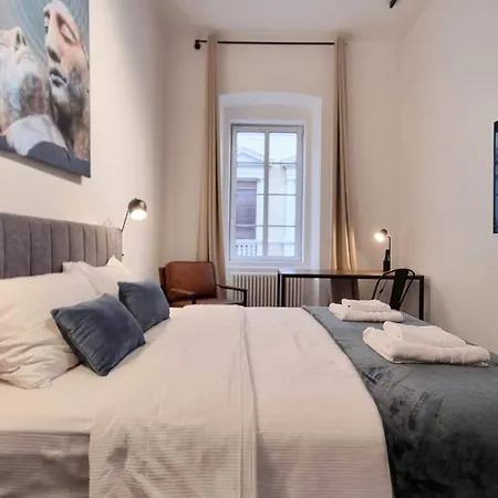 Milano Urban Flat 公寓 的里雅斯特